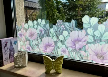 sticker geam folina bordura decorativa cu flori mov