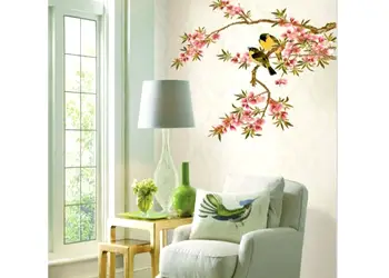 sticker perete folina creanga cu flori roz si pasari