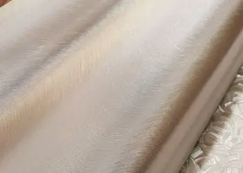 tapet modern argintiu cu efect metalic marburg 54840