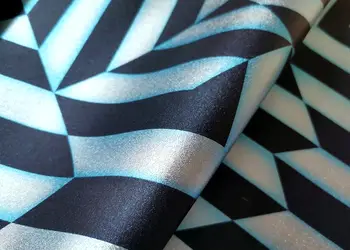 tapet modern albastru ugepa model geometric cu efect metalic galactik l85801