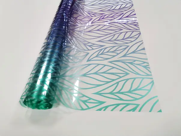 Autocolant decorativ model frunze verzi mov v1