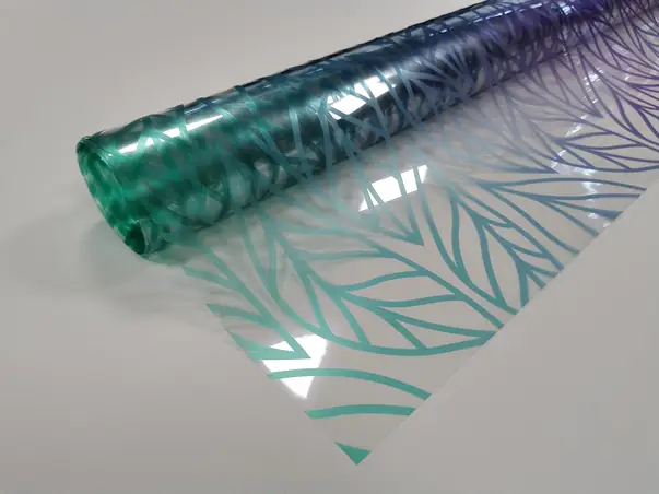 Autocolant decorativ model frunze verzi mov v2