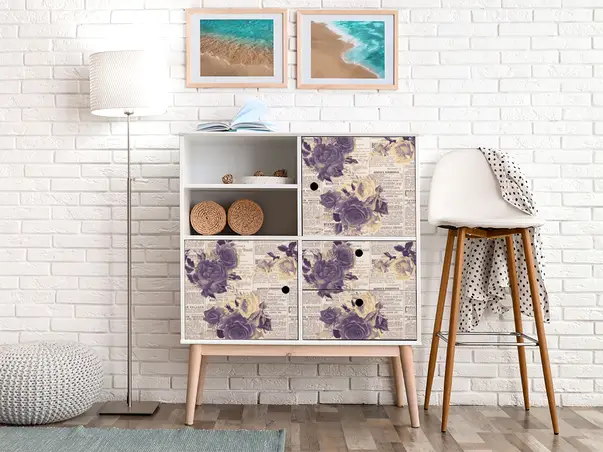 Autocolant mobila model ziare cu flori v1 2