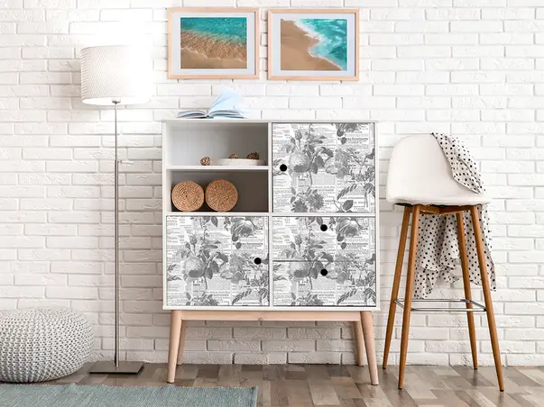 Autocolant mobila model ziare cu flori v3 2