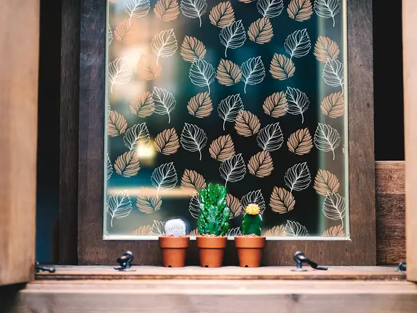 Autocolant sablare frunze aurii z1