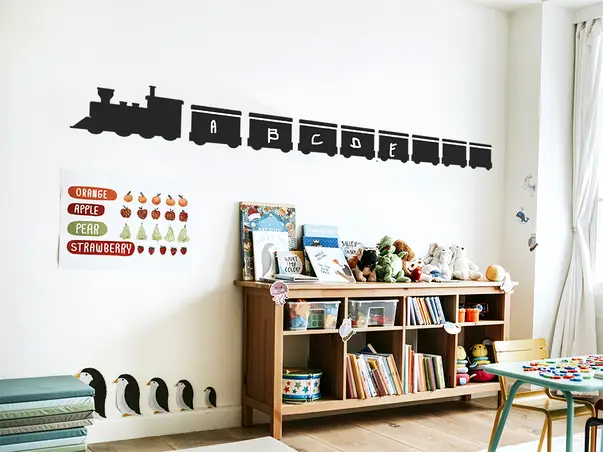 Autocolant tip tabla pentru copii model trenulet x1