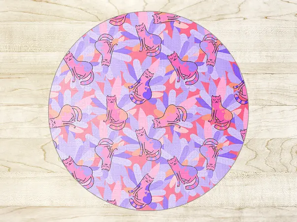 Covor antiderapant pentru animale de companie model pisici violet