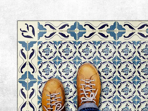 Covor din vinil model elemente florale albastre 1