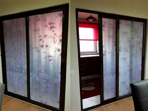 Folie geam autoadeziva flori mov