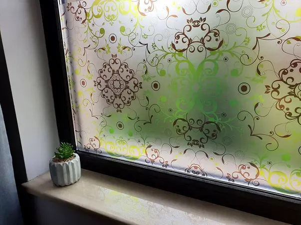 Folie geam autoadeziva lara