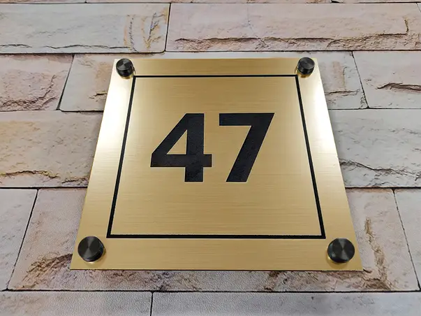 Placuta adresa din dibond 13 3849b1