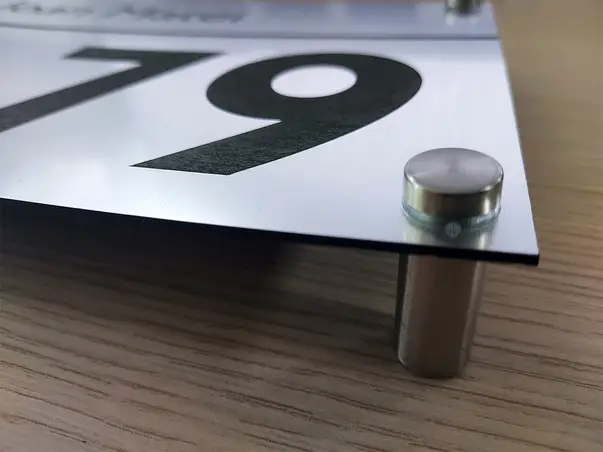 Placuta adresa din dibond 3