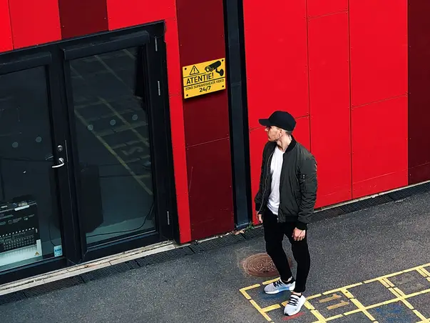 Placuta gravata atentionare zona supravegheata video non stop din PVC s6