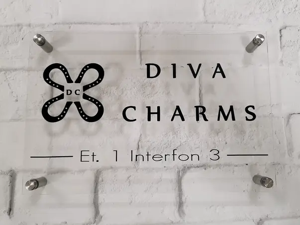 Placuta indicatoare personalizata cu nume sau logo  PP2031 2