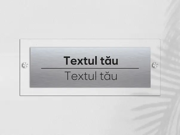 Placuta personalizata cu logo sau text pe suport plexiglass si dibond gravat 1
