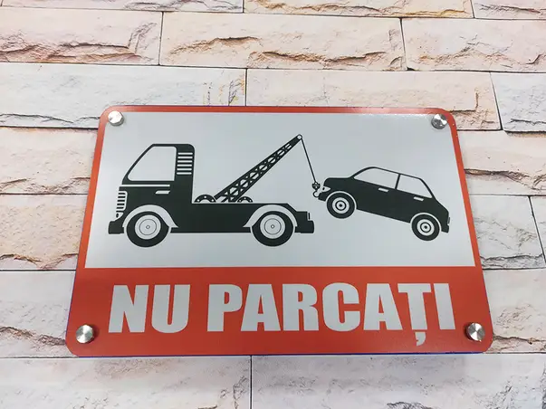 Placuta reflectorizanta nu parcati 1