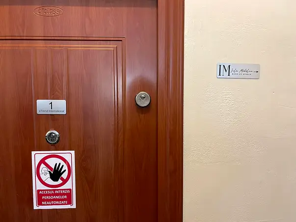 Placute numerice pentru usi vestiare dulapuri sertare gravate personalizate multe culori s1 545X