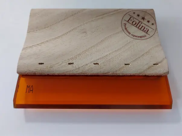 Racleta din lemn cu cap din silicont tare RACWOOD12 1