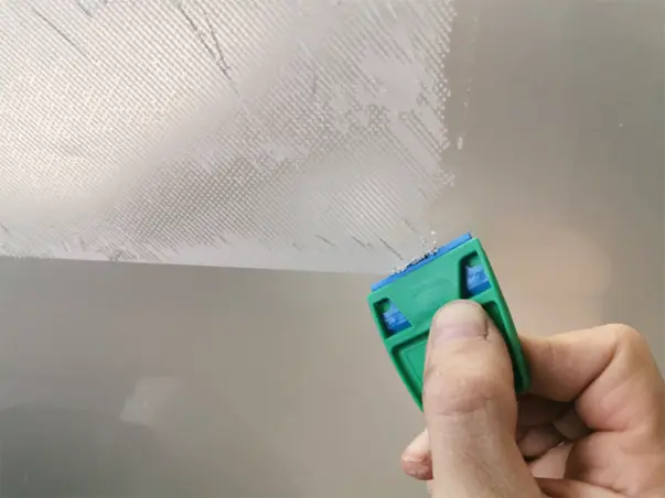 Razuitor din plastic cu set de rezerve 1