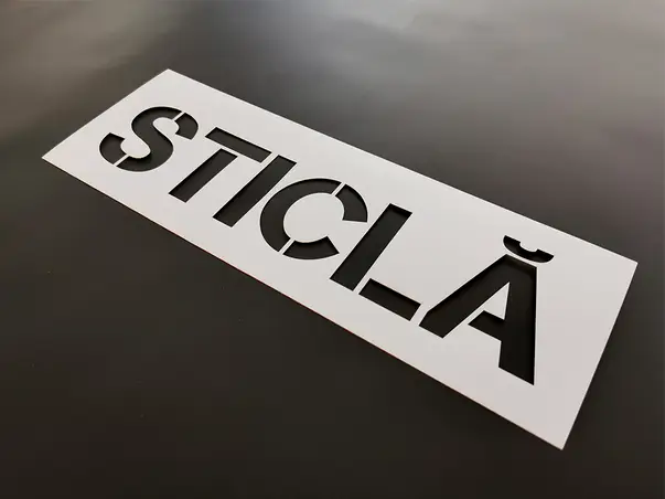 Sablon reutilizabil cu marcaj sticla pentru colectarea selectiva a deseurilor 2