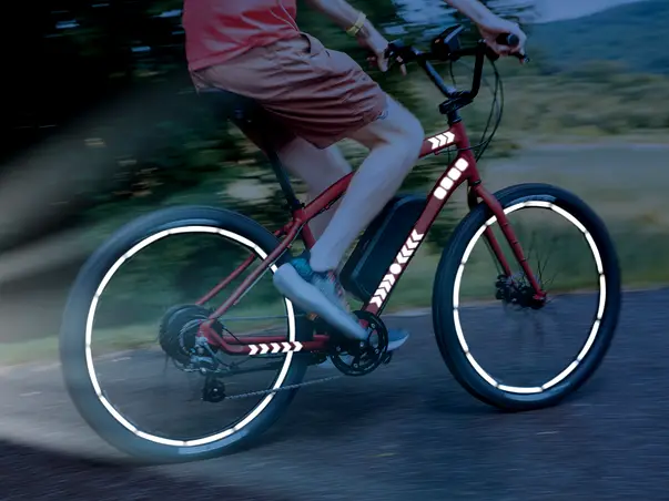 Set 75 stickere reflectorizante pentru imbunatatirea vizibilitatii rutiere 5