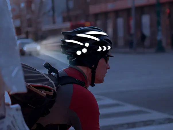 Set 75 stickere reflectorizante pentru imbunatatirea vizibilitatii rutiere 8