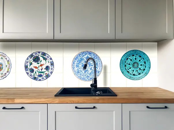 Sticker bucatarie Farfurii Folina 1