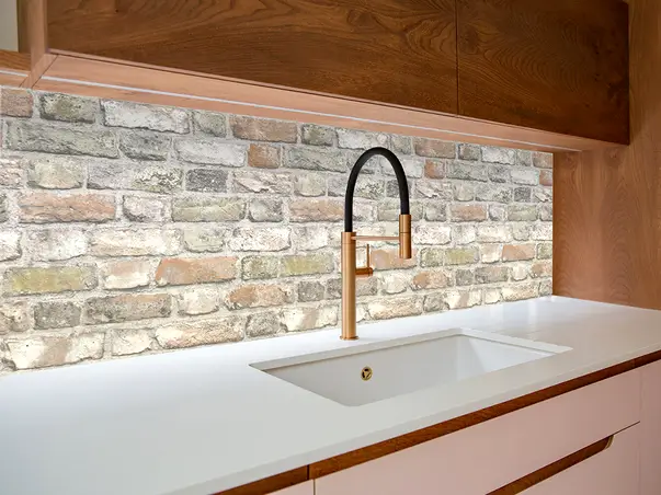 White bricks simulare 2