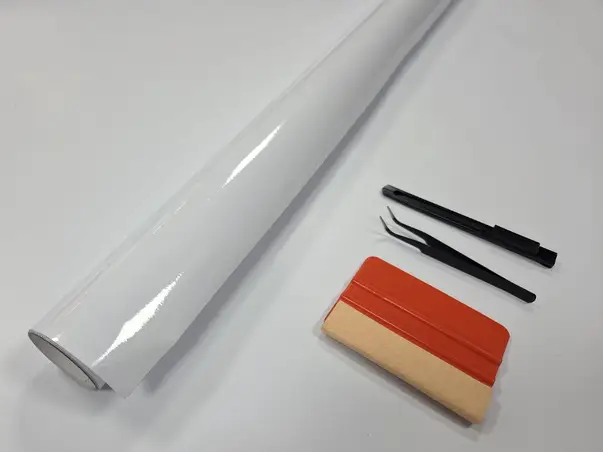 autocolant alb lucios pentru realizare stickere la plotter