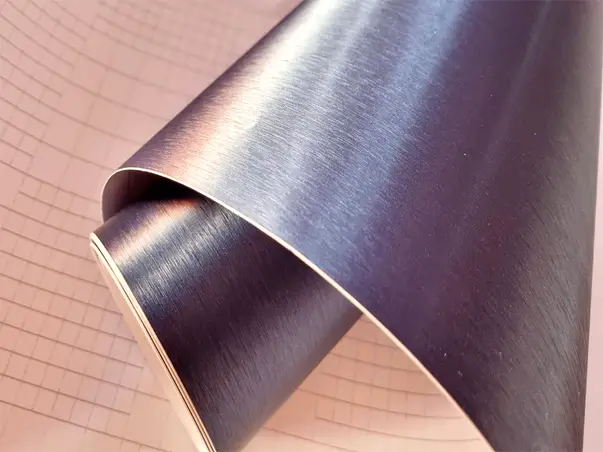 autocolant albastru inchis metalic folina brushed