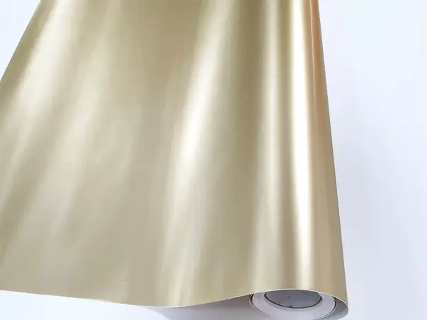 autocolant cu efect metalic brushed champagne