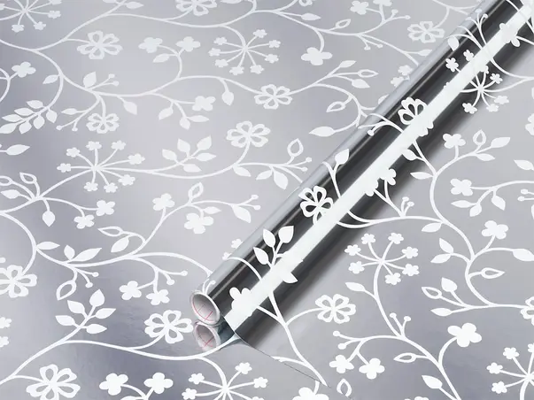 autocolant decorativ cu efect metalic argintiu tord