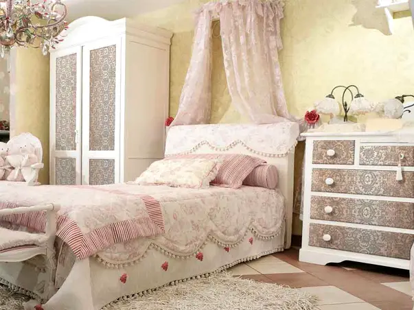 autocolant decorativ dantela aurora