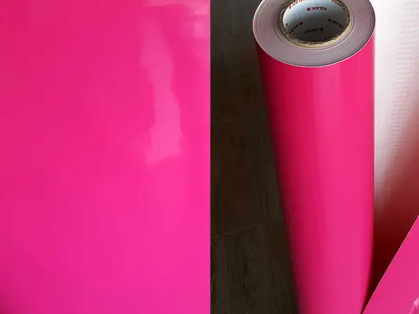 autocolant decorativ magenta lucios