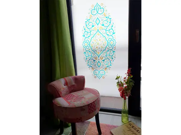 autocolant geam olivia