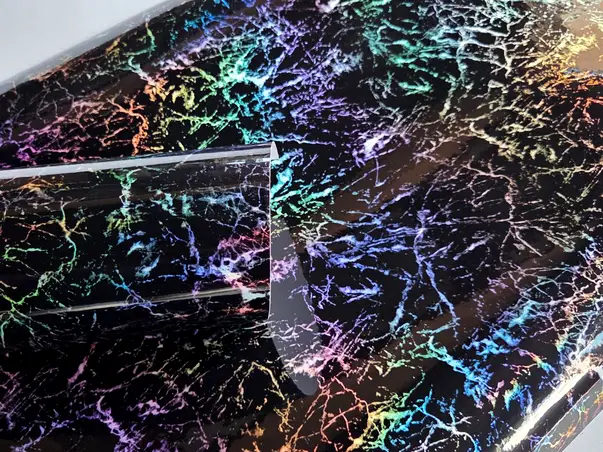 autocolant holografic marmura neagra