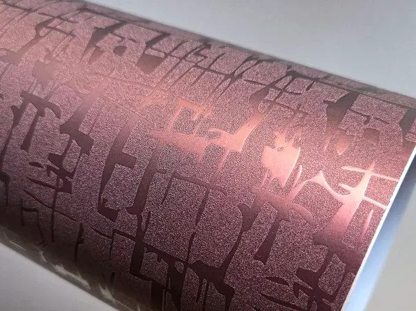 autocolant mayan chameleon violet metalizat texturat