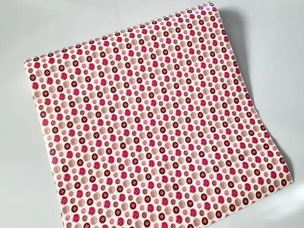 autocolant mobila camera fetita