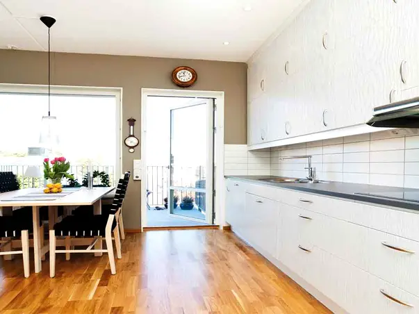 autocolant mobila lemn alb mat