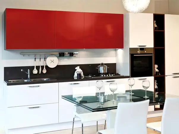 autocolant mobila rosu