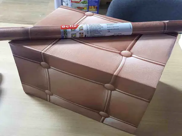 autocolant mobila tapiterie