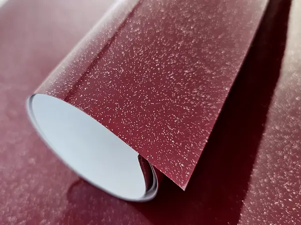 autocolant mobila visiniu lucios cu insertii argintii