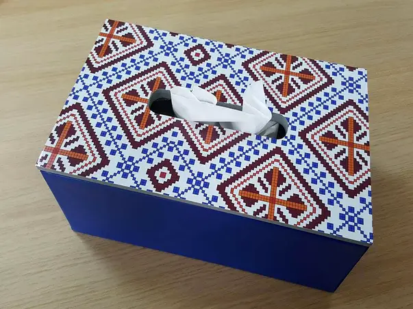 autocolant motive traditionale