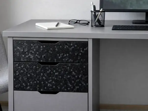 autocolant negru model fagure mic