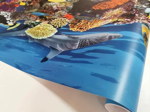 autocolant peisaj marin cu pestisori colorati