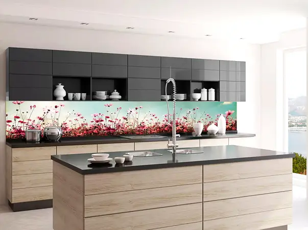 autocolant perete contrablat bucatarie peisaj cu flori de camp roz