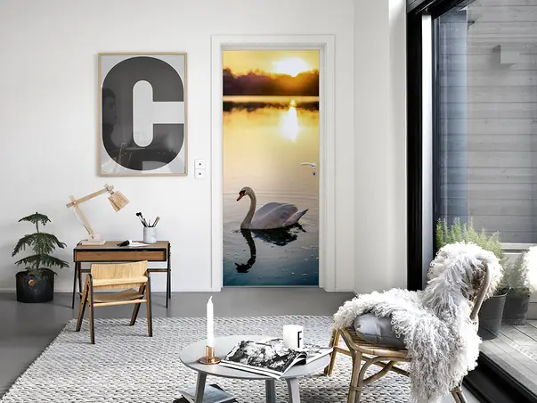 autocolant usa model lebada pe apa apus multicolor pvc s3