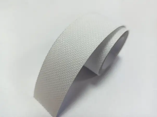 banda antiderapanta autoadeziva clear transparenta rola latime 2cm s4