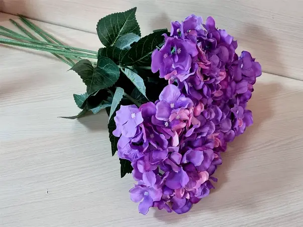 buchet flori artificiale mov pentru vaza mare