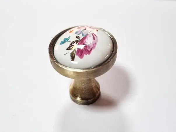 butoni mobila rotund cu model floral